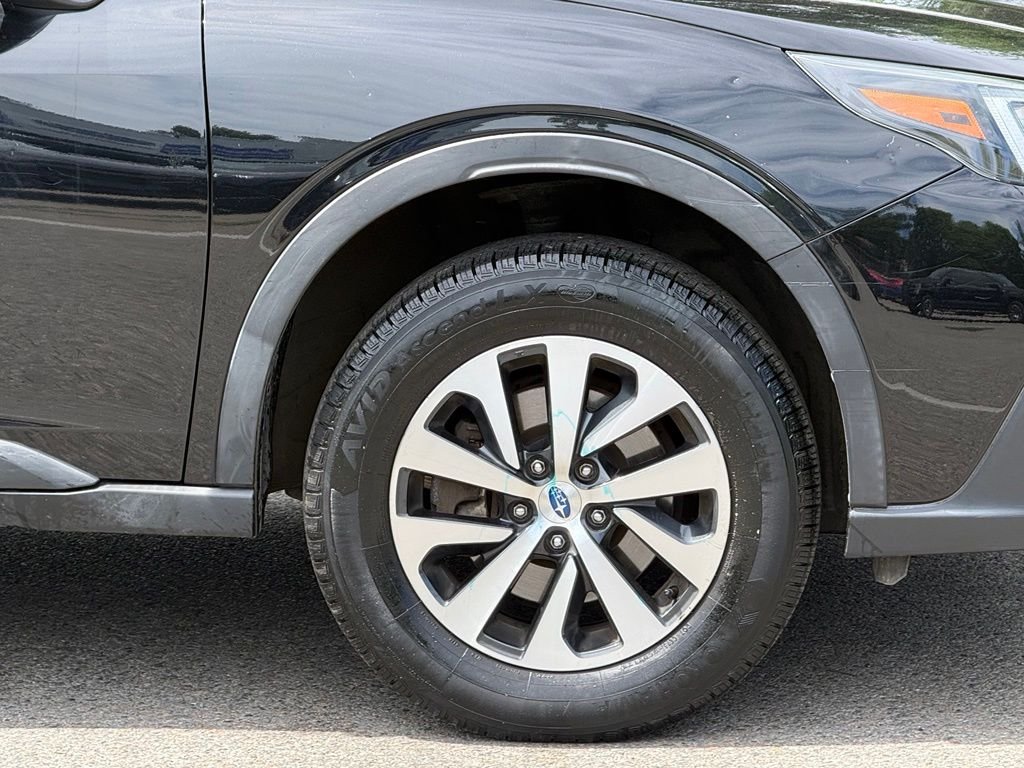 Used 2020 Black Subaru Premium image 10