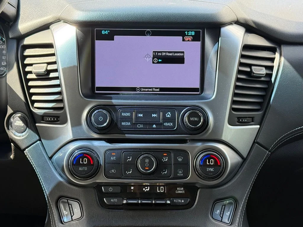 Used 2016 Gray Chevrolet LT image 27