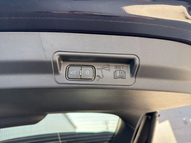 New 2026 Agate Black Metallic Ford Tremor® image 21