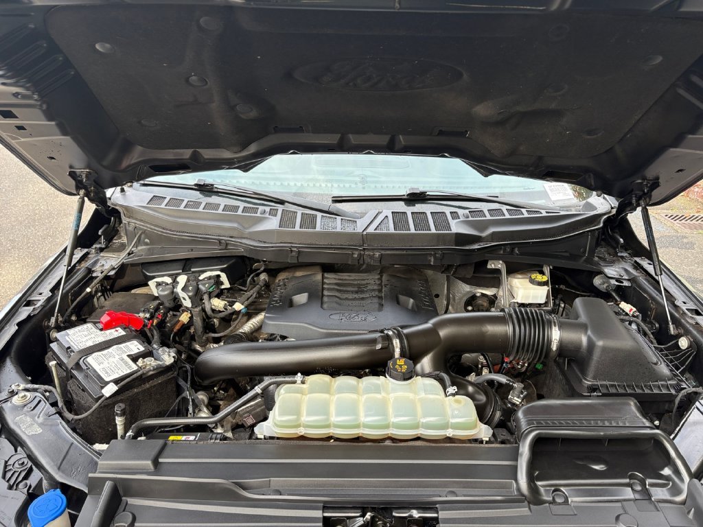 Used 2021 Gray Ford XLT image 24