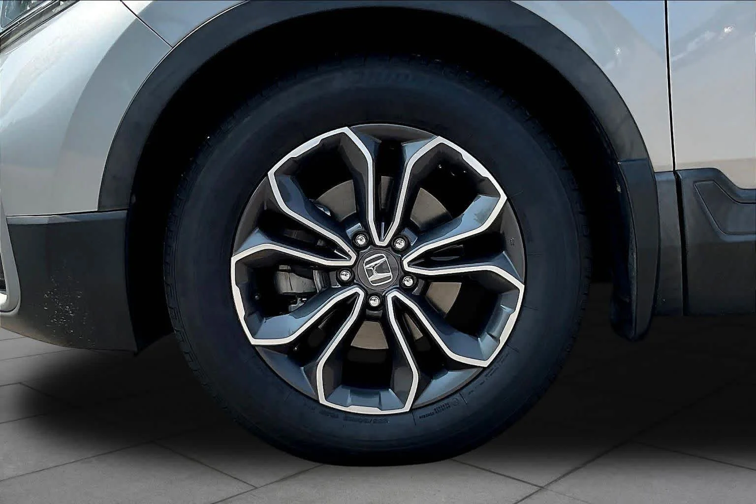Used 2020 Lunar Silver Metallic Honda EX image 11