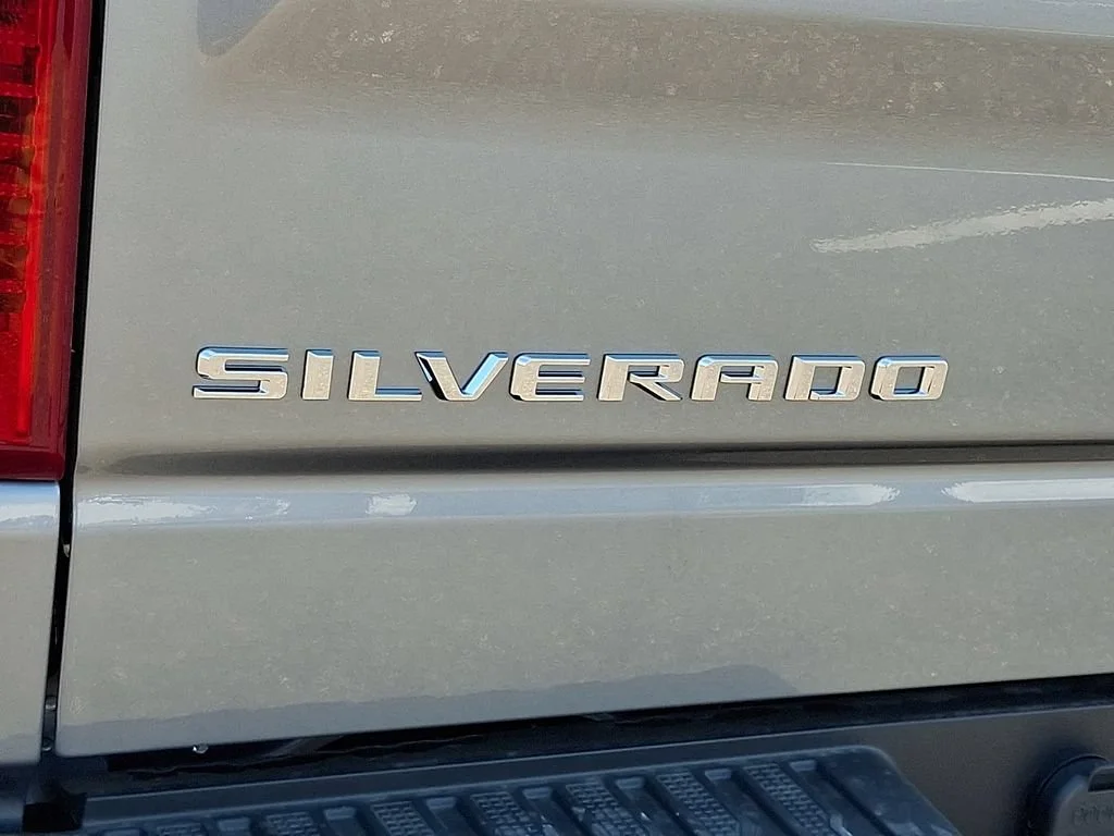 New 2026 Sterling Gray Metallic Chevrolet Custom Trail Boss image 22