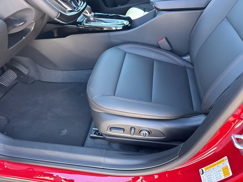 2026 Chevrolet Trax RS - Photo 11