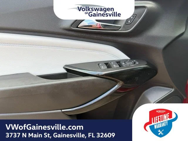 Used 2025 Crimson Metallic Chevrolet LT image 16