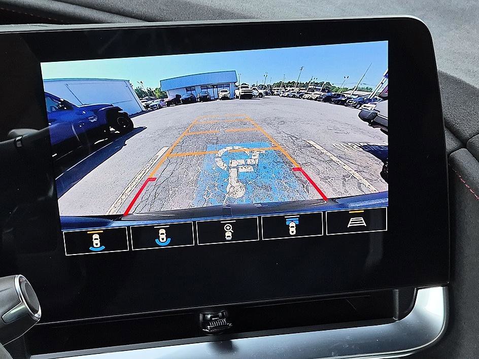 Used 2023 Carbon Flash Metallic Chevrolet 3LT image 23