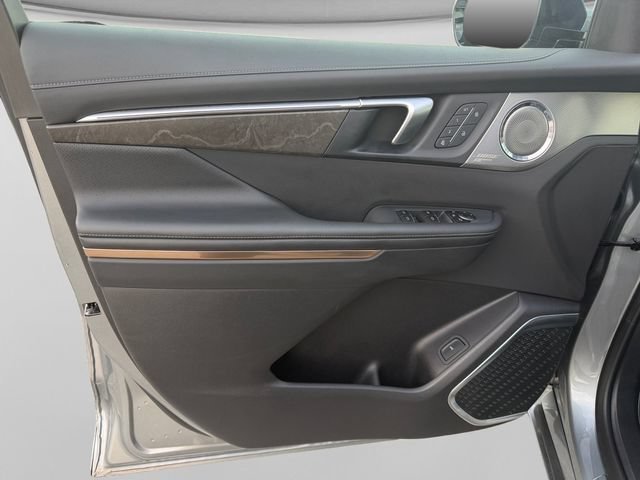 2025 Buick Enclave Avenir - Photo 13