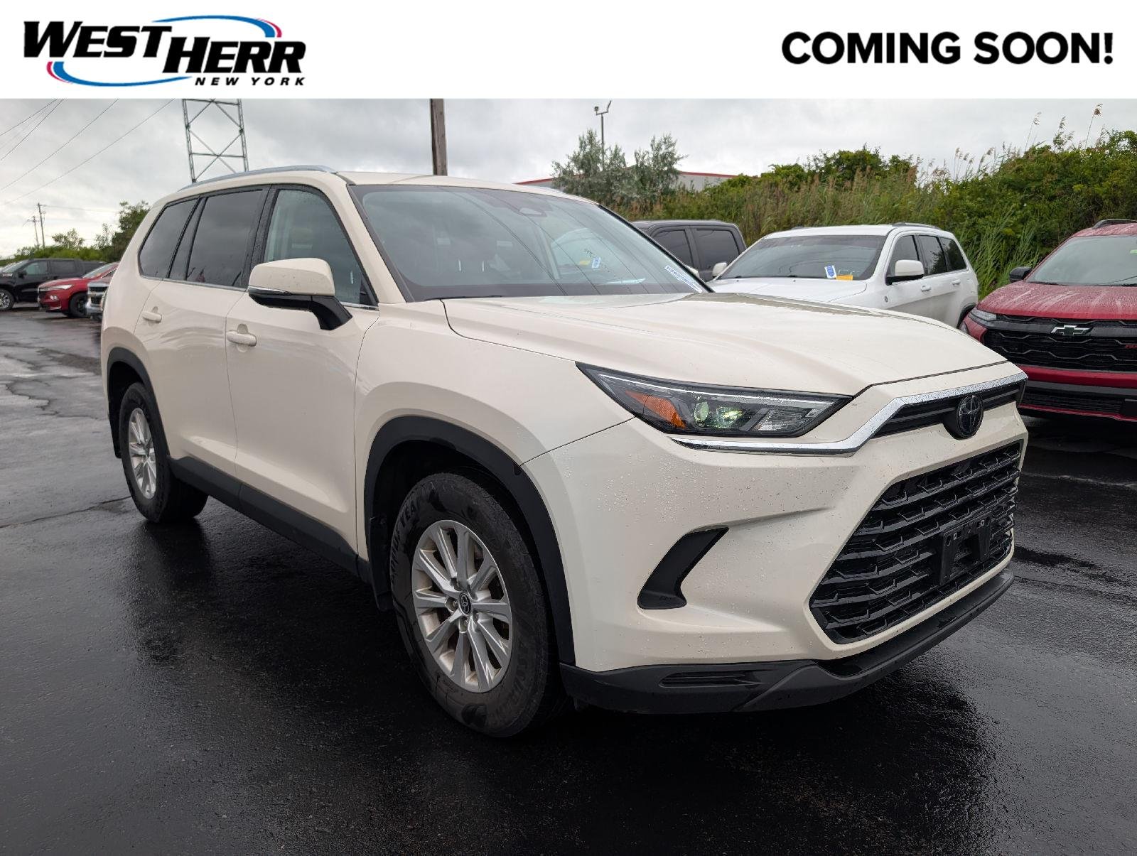 Used 2024 Coastal Cream Toyota XLE image 1