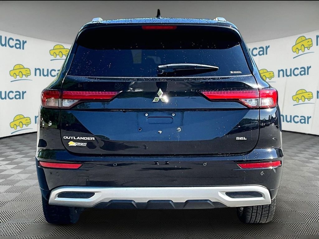Used 2022 Black Mitsubishi SEL image 5