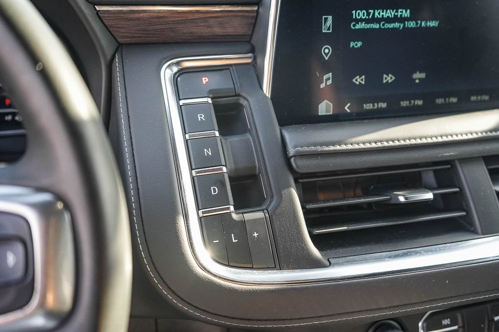 Used 2023 Summit White Chevrolet LT image 18