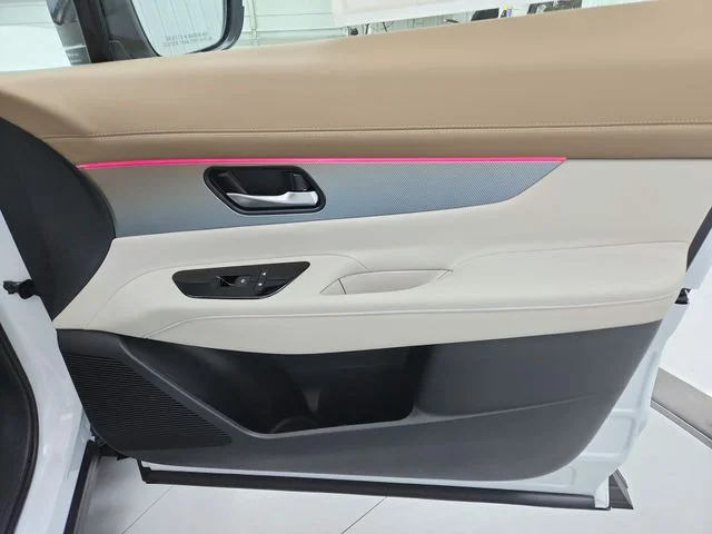 New 2026 White Nissan Platinum image 42