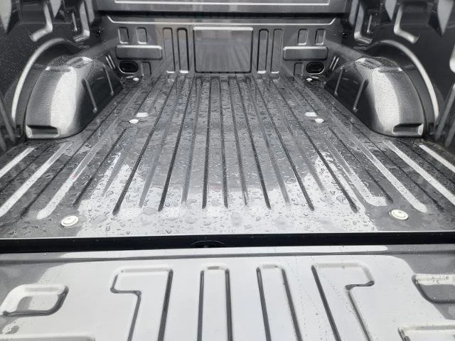 New 2026 Carbonized Gray Metallic Ford XLT image 46