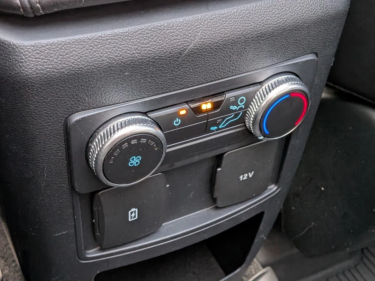Used 2021 Black Ford Xlt 4wd image 18