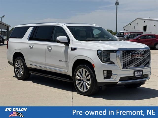 Used 2024 White Frost Tricoat GMC Denali image 2
