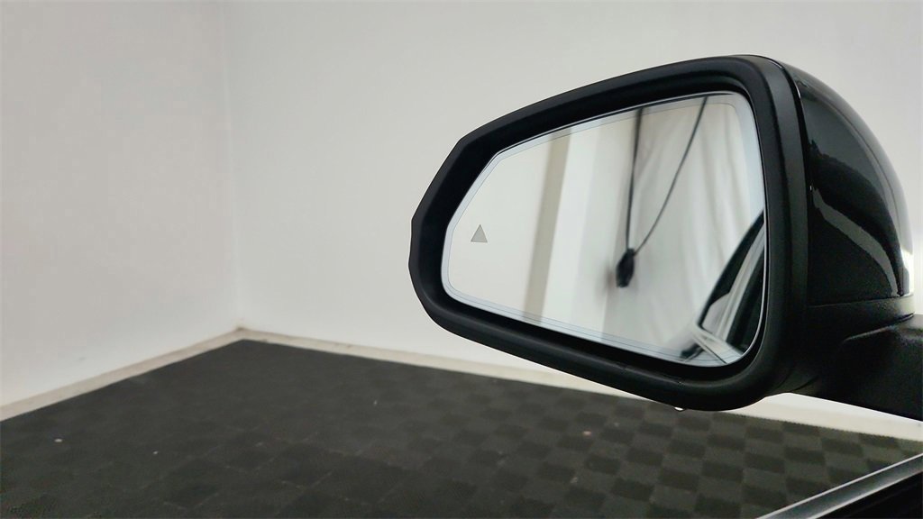 Used 2026 Black Sapphire Metallic BMW xDrive28i image 22