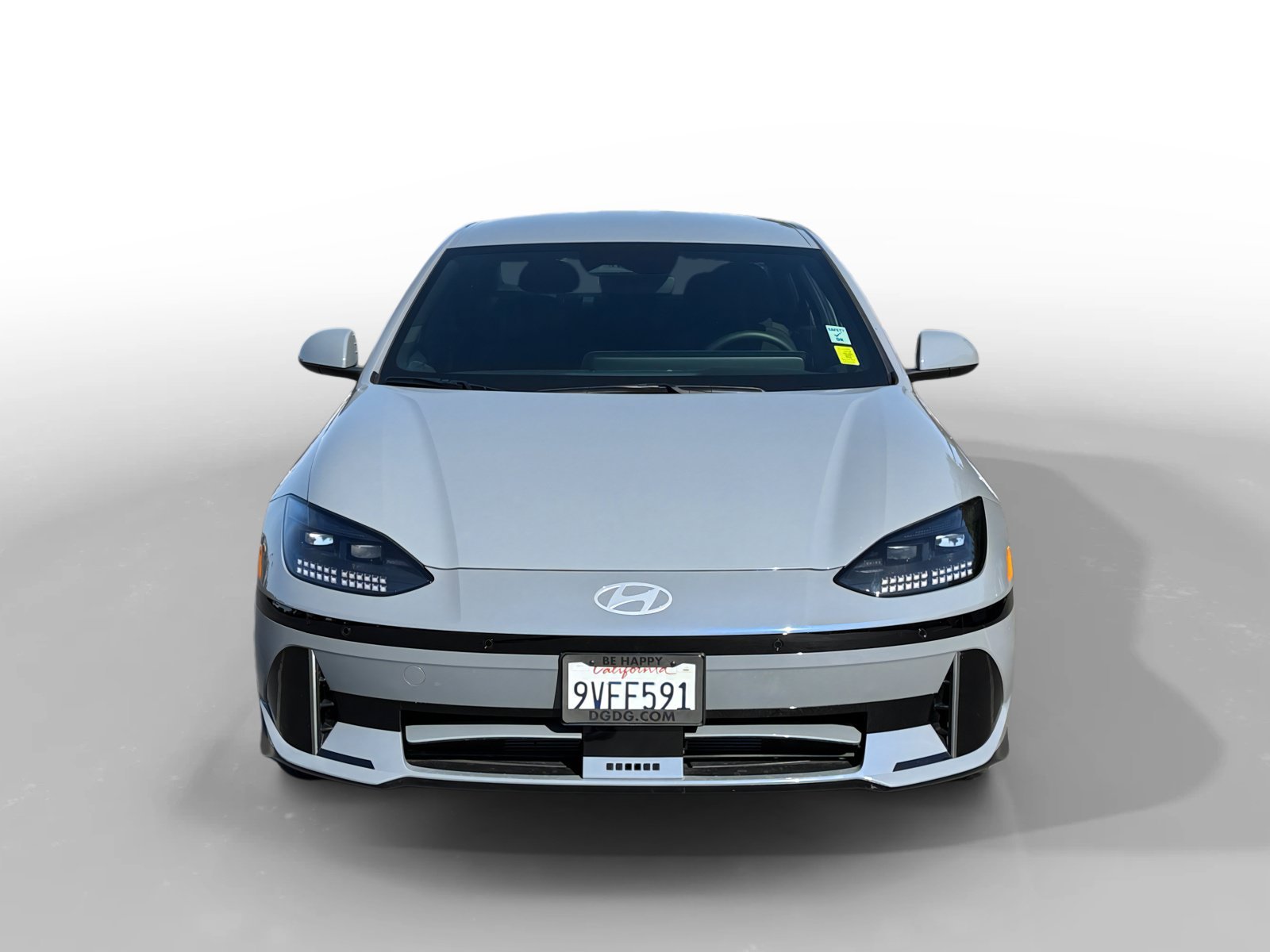Certified Used 2025 Blue Hyundai SE image 8