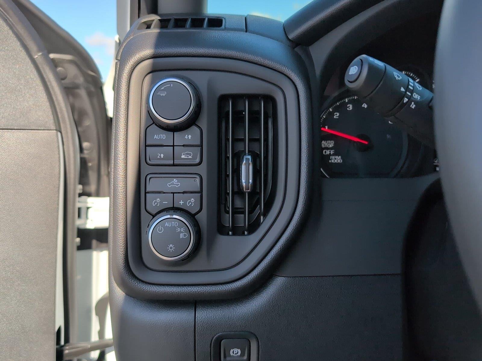 2026 Chevrolet Silverado 1500 Custom - Photo 26