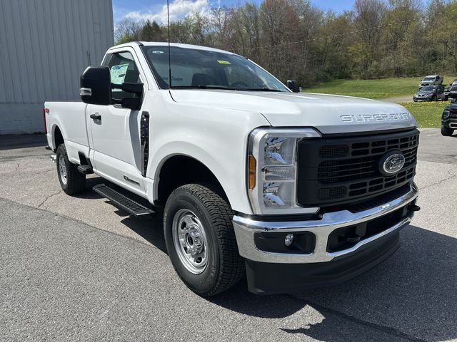 New 2026 Oxford White Ford F-250® XL image 11