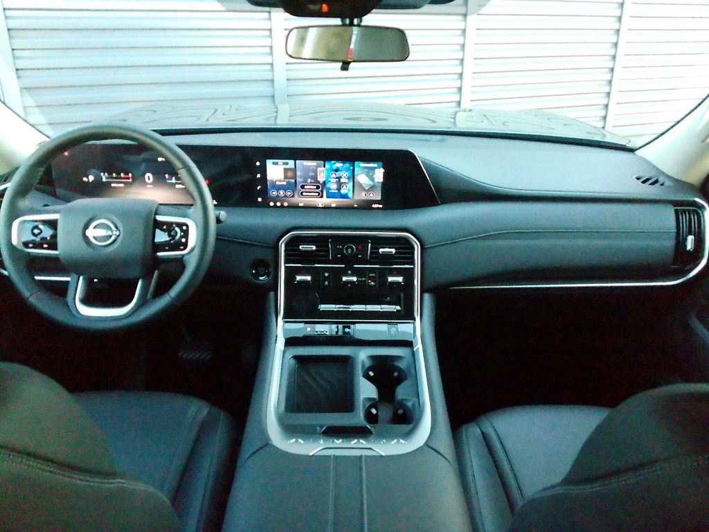 2026 Nissan Armada SV - Photo 33