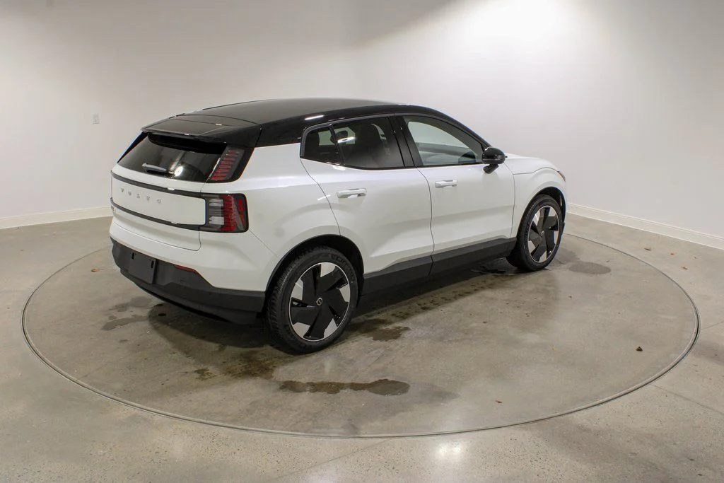 New 2026 Crystal White Volvo Twin Motor Performance Plus image 6