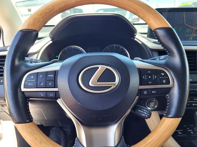 Used 2021 White Lexus 350L image 25