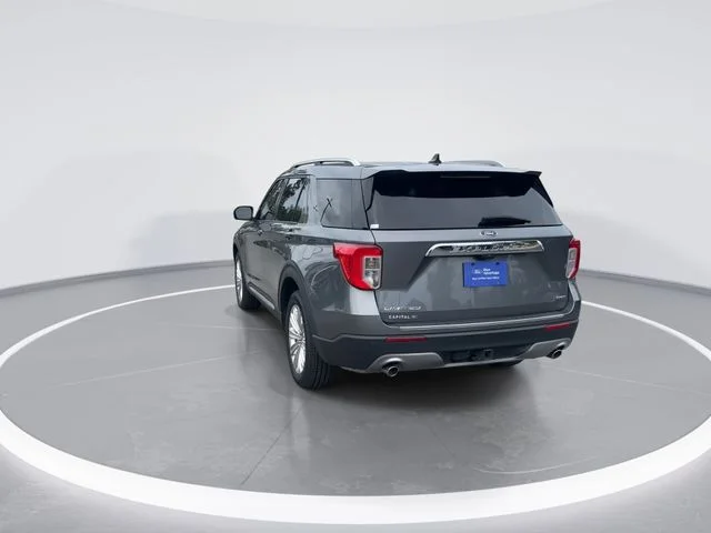 Used 2021 Gray Ford Limited image 5