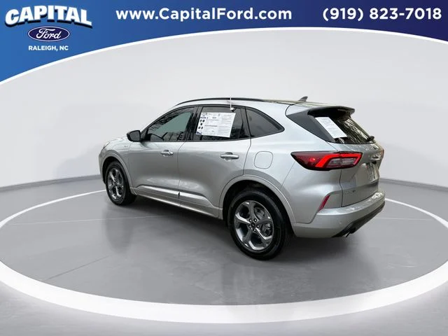 Used 2023 Silver Ford ST-Line image 6
