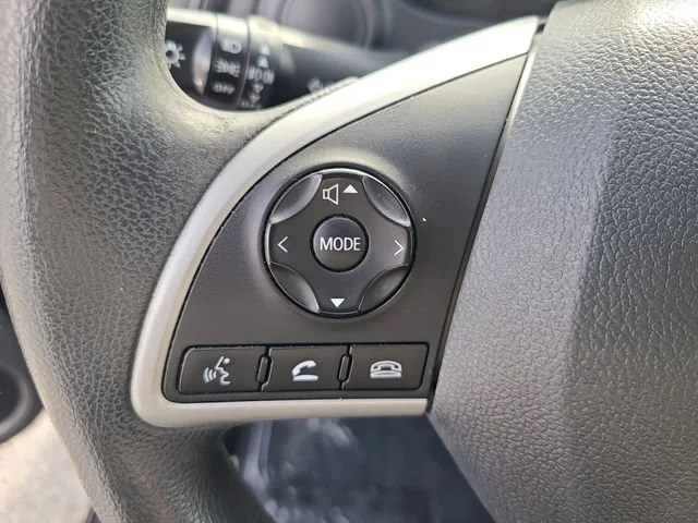 Used 2024  Mitsubishi ES image 23