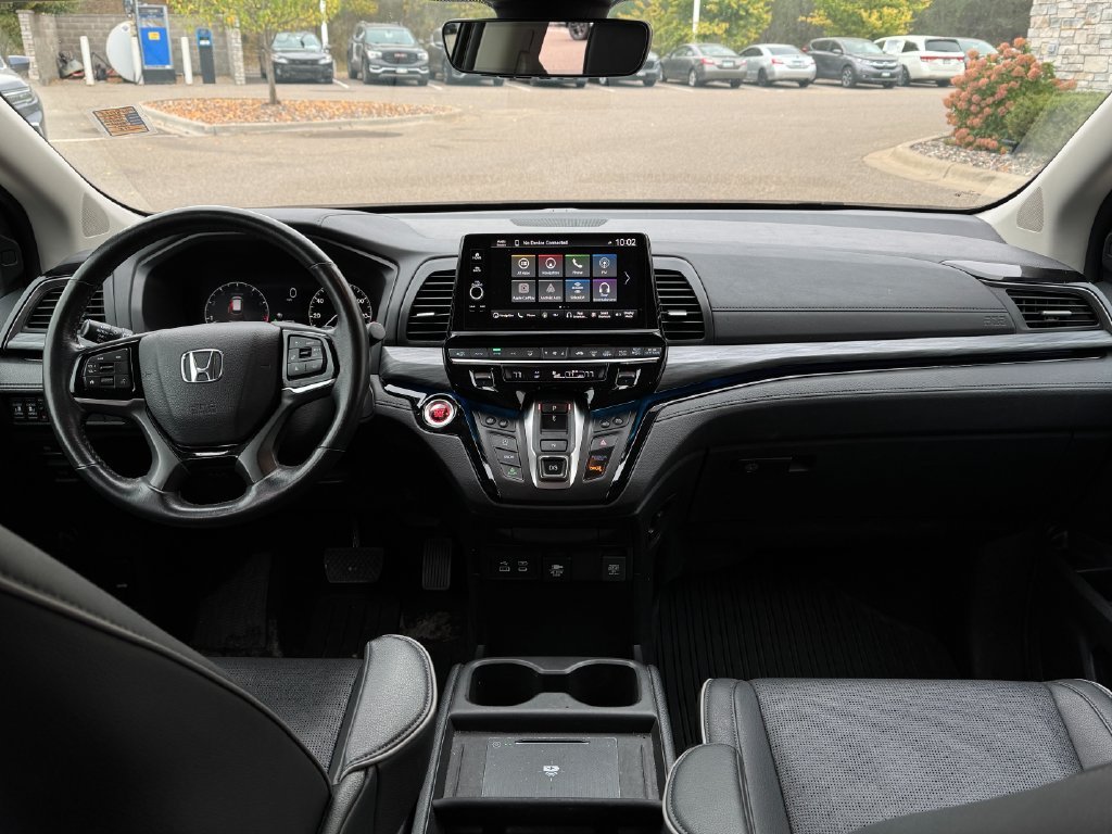 2025 Honda Odyssey Elite - Photo 18