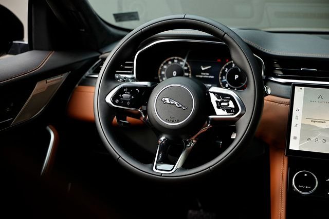 2026 Jaguar F-Pace R-Dynamic S - Photo 29