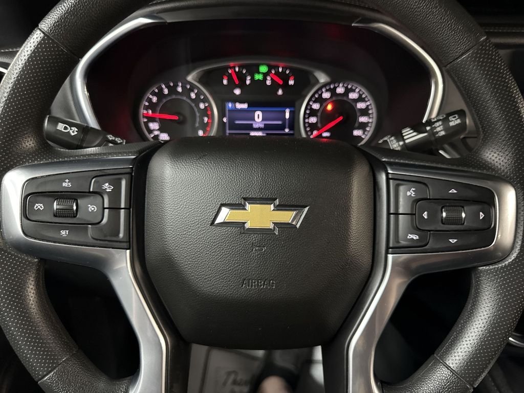 Used 2022 Silver Ice Metallic Chevrolet LT image 21
