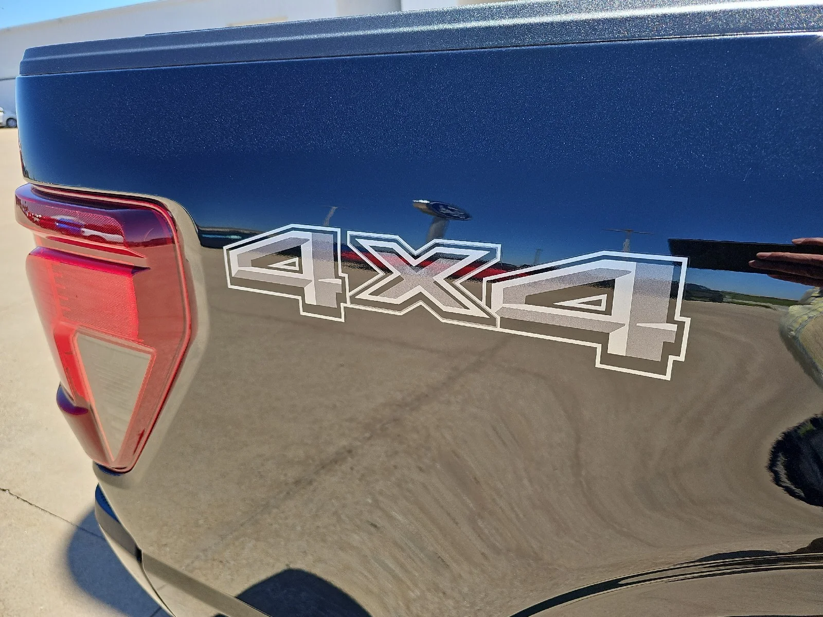 New 2026 Agate Black Metallic Ford XLT image 11