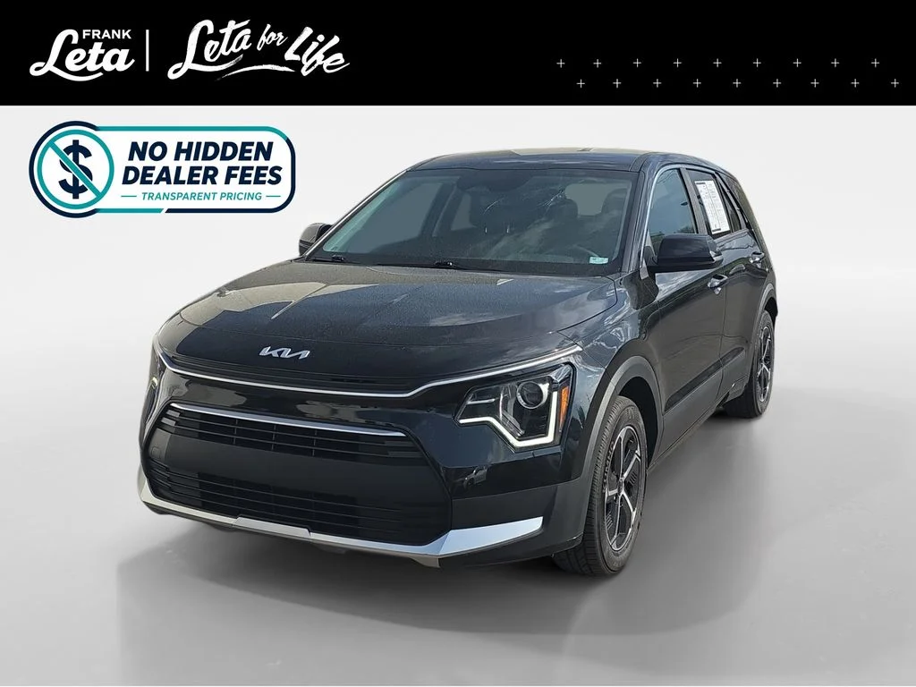 2024 Kia Niro LX HEV's photo