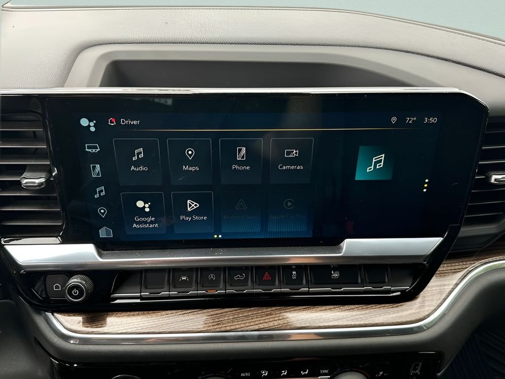 Used 2023 Gray Chevrolet LT image 17