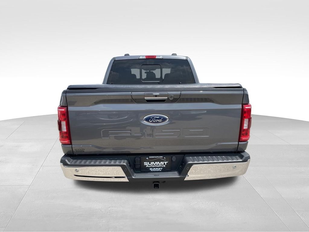 Used 2023 Gray Ford XLT image 30