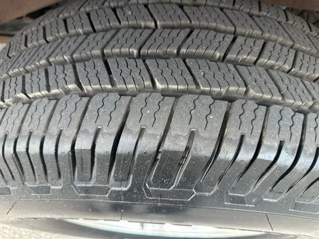 Used 2004 Radiant Red Toyota Base image 20