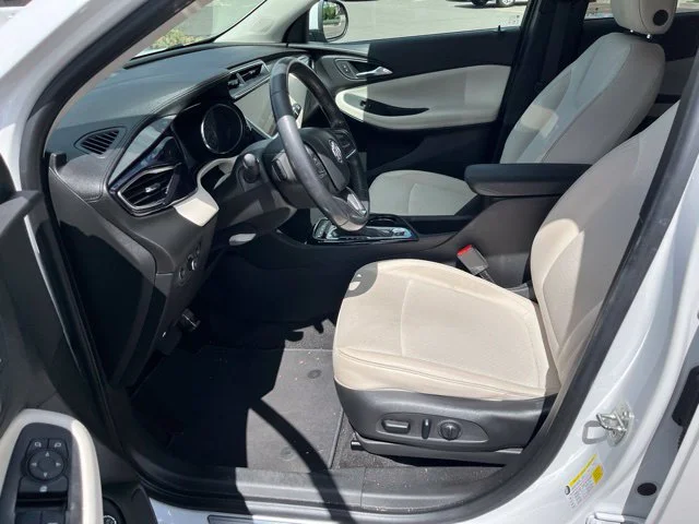 Used 2020 White Frost Tricoat Buick Preferred image 16