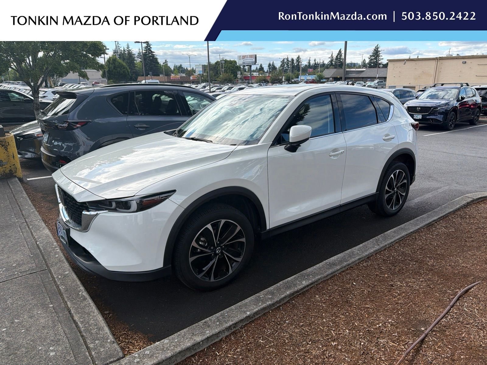 Used 2023 White Metallic Mazda 2.5 S Premium Plus Package image 1