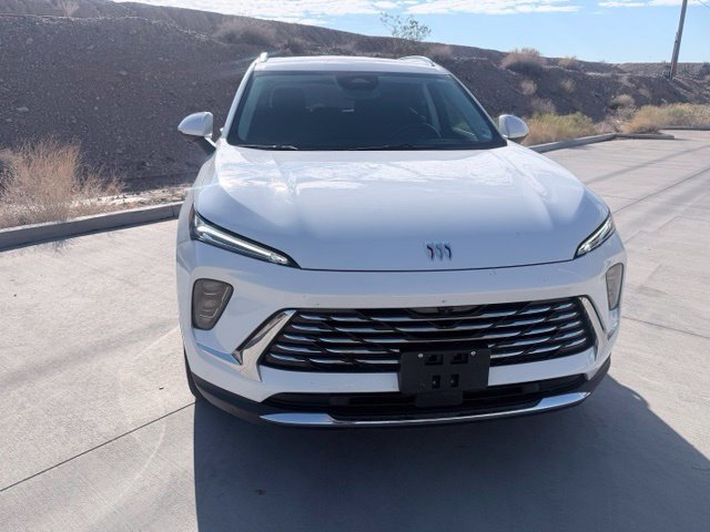 Used 2024 White Buick Preferred image 2