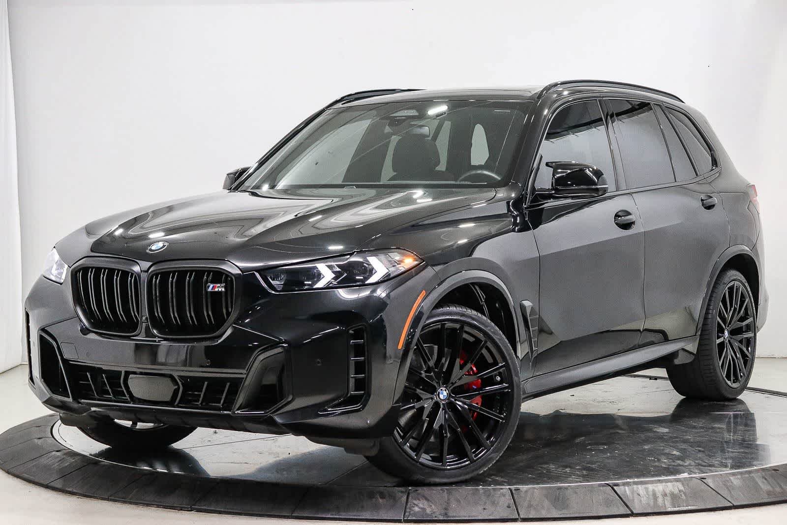 2025 BMW X5 M60i's photo