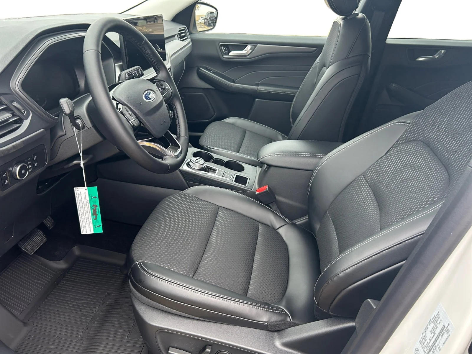 New 2026 Star White Metallic Tri-Coat Ford PHEV image 14