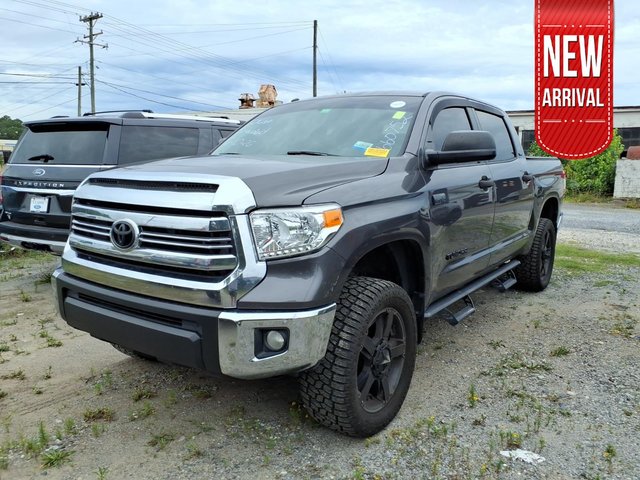 2017 Toyota Tundra SR5