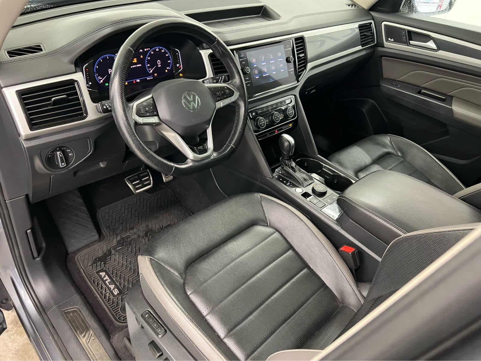2021 Volkswagen Atlas SEL Premium R-Line - Photo 4