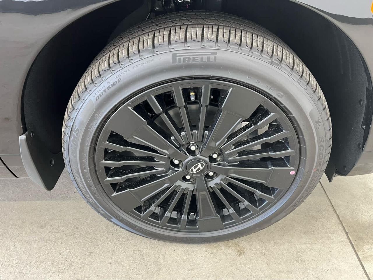 New 2026 Hampton Gray Hyundai Calligraphy image 8