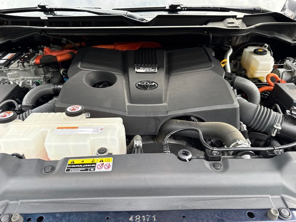Used 2022 White Toyota Capstone image 12