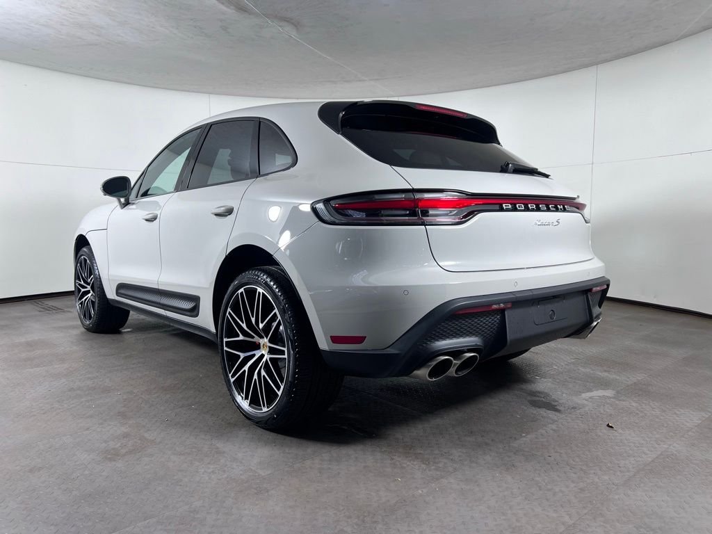 New 2026 Chalk Porsche S image 3