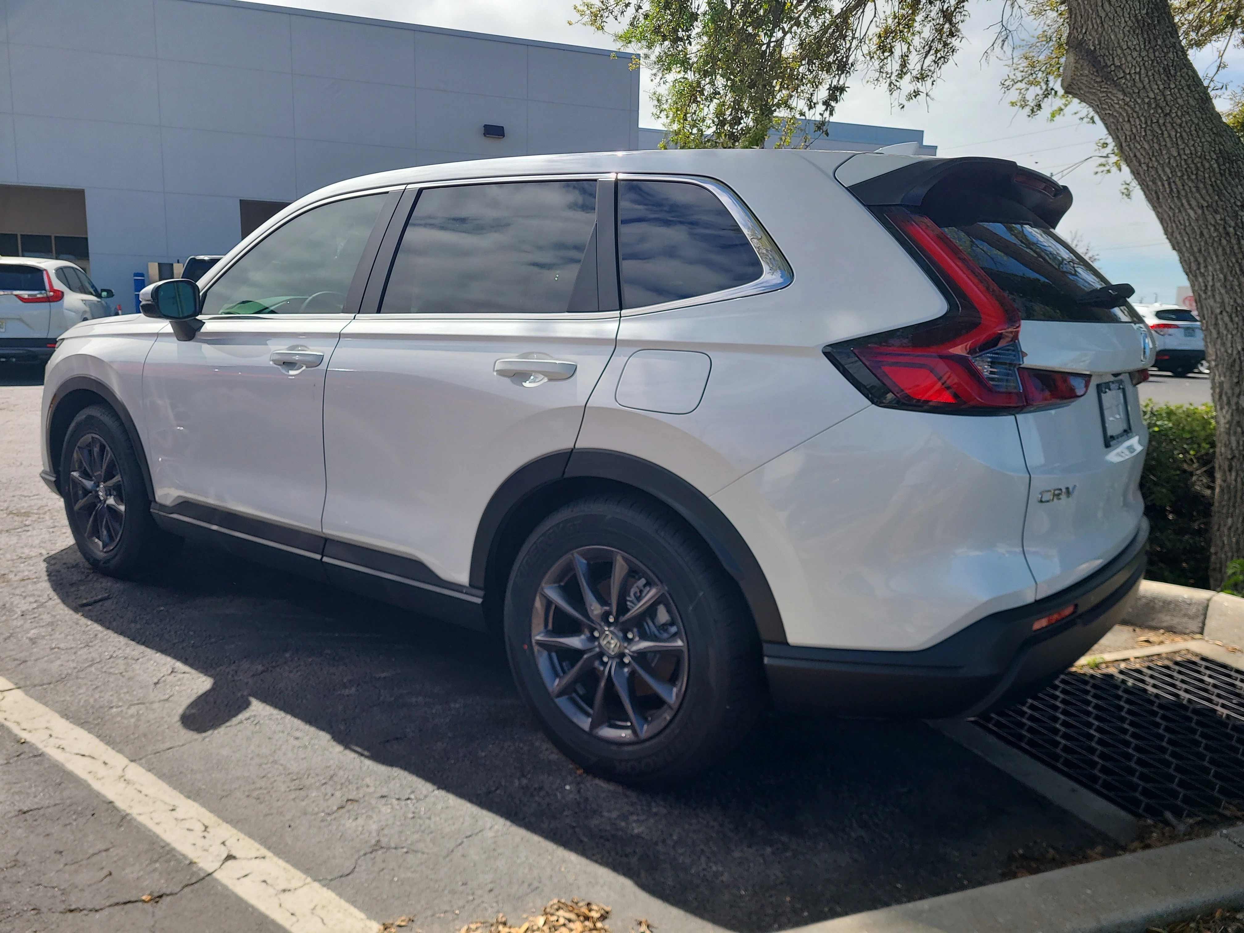 Used 2026  Honda EX-L image 3