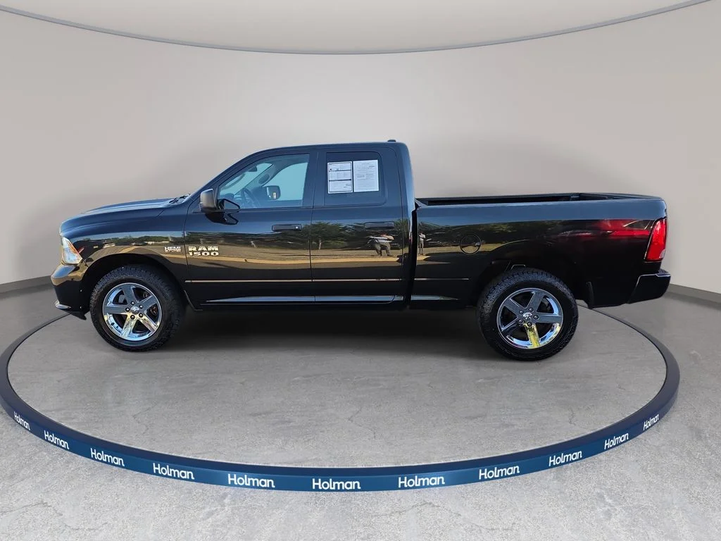 Certified Used 2017 Brilliant Black Crystal Pearlcoat Ram Express image 8