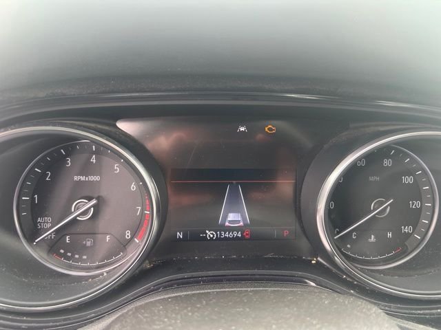 Used 2021 Off-white Buick Select image 10