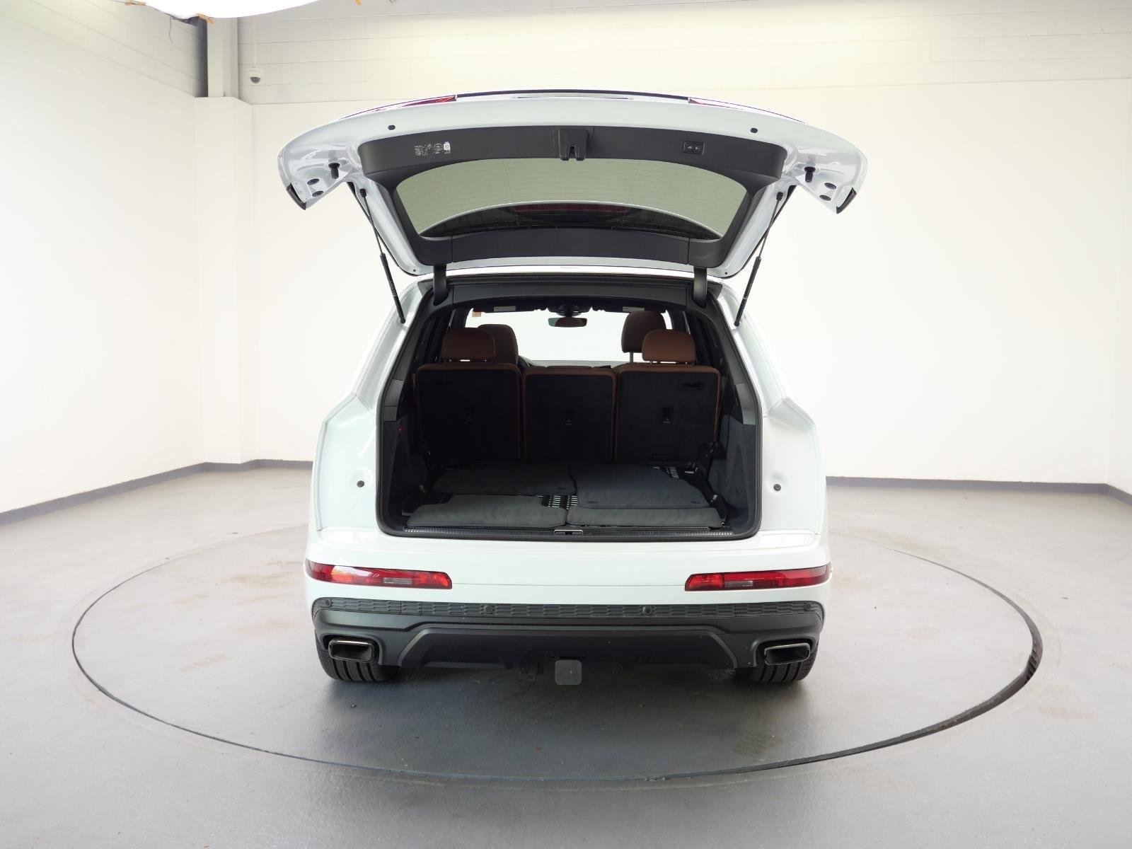 Used 2025 Glacier White Metallic Audi Premium Plus image 7