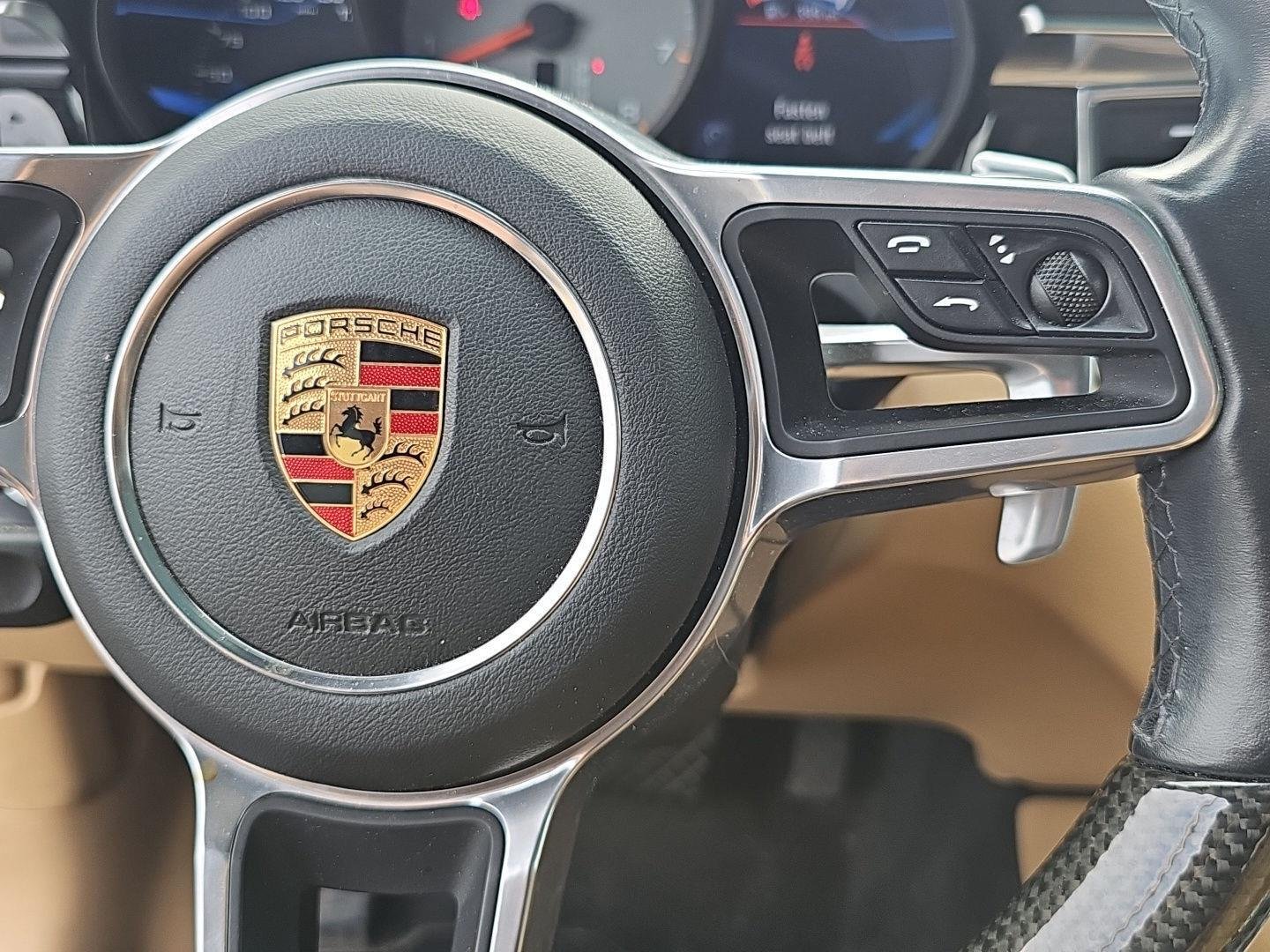 Used 2018  Porsche S image 15